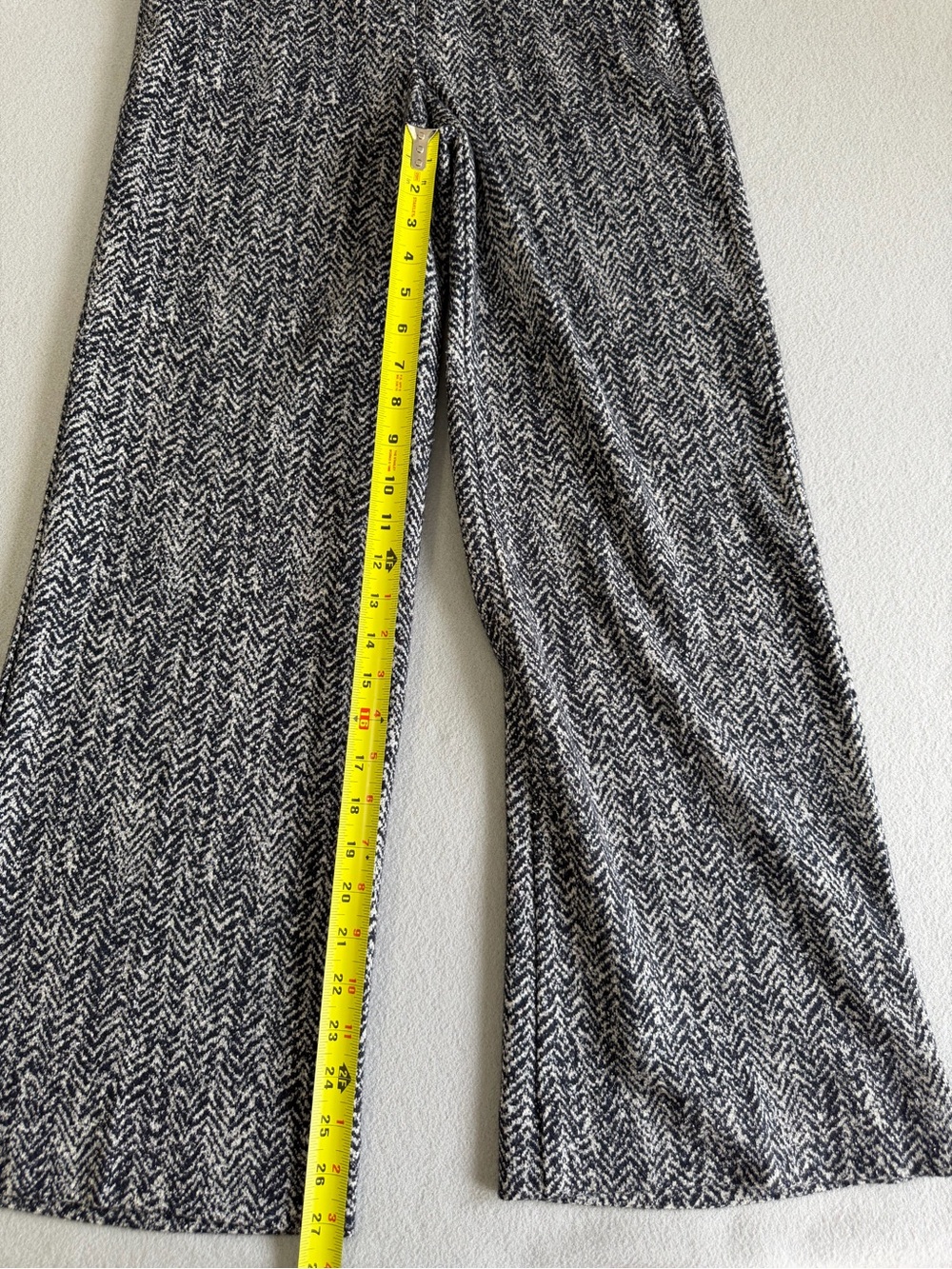 Theory Wide Leg Textured Pants Size P Women’s Wool Blend High Waisted Pockets - Picture 7 of 11